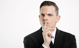 Je vám jeho tvář povědomá?